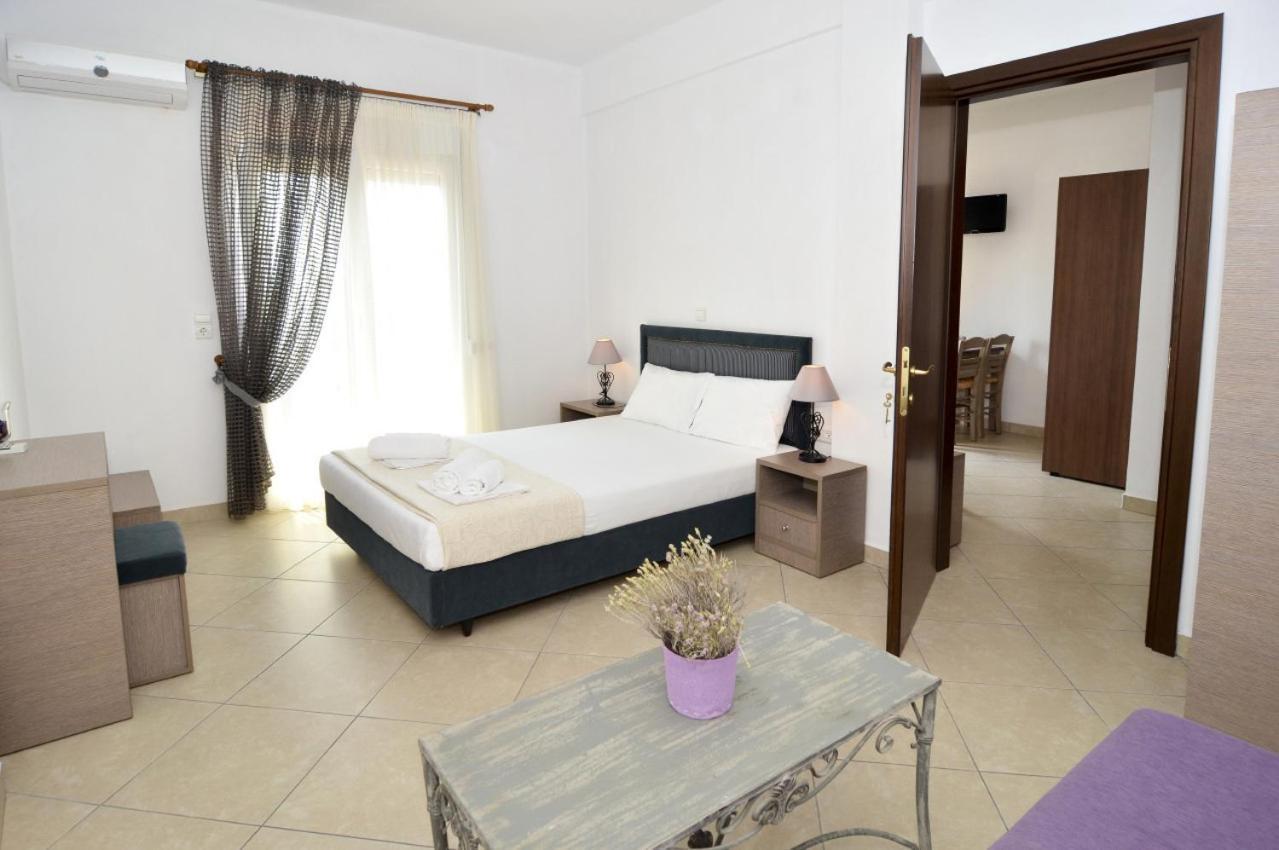 Appartement Inanthi à Potos Chambre photo